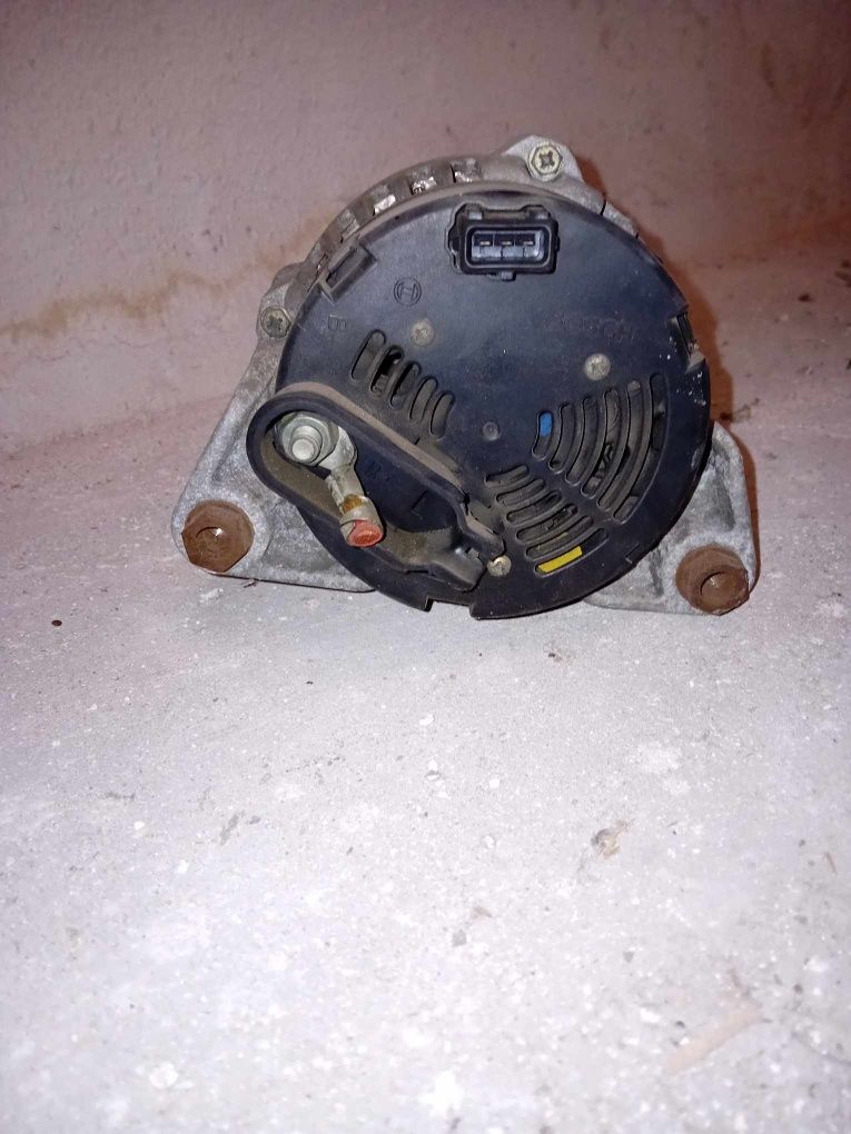 Alternator bmw 318i 
100zł