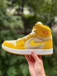 ОРИГІНАЛЬНІ кросівки Nike Air Jordan 1 High Zoom CMFT 2 Yellow/Beige