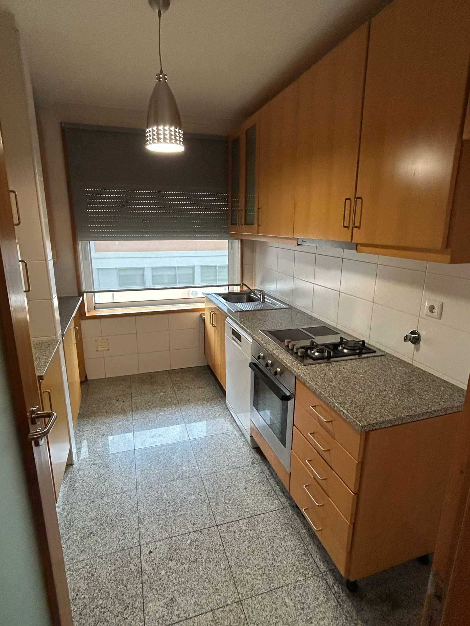T2 Arrendamento Quinta da Várzea - Coimbra