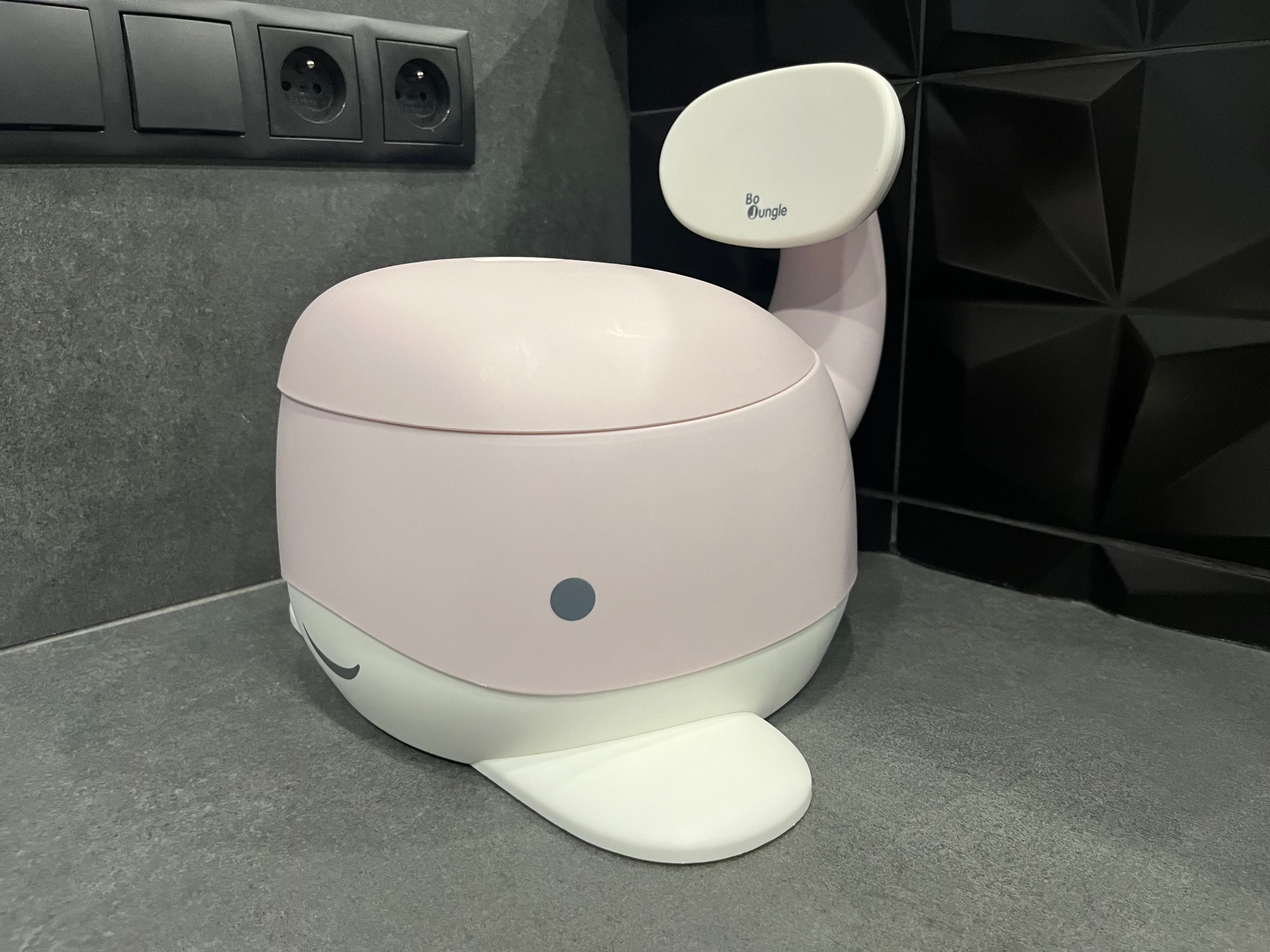 Nocnik Bo Jungle wieloryb ergonomiczny pudrowy róż B-Whale