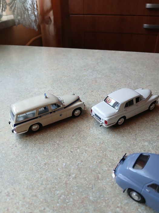 Modele Legendy PRL- Warszawy