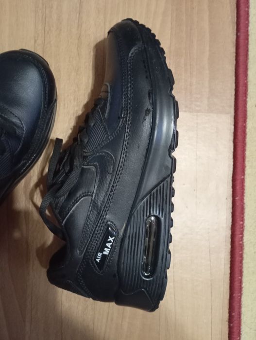 Продаются оригинальные кросовки Nike