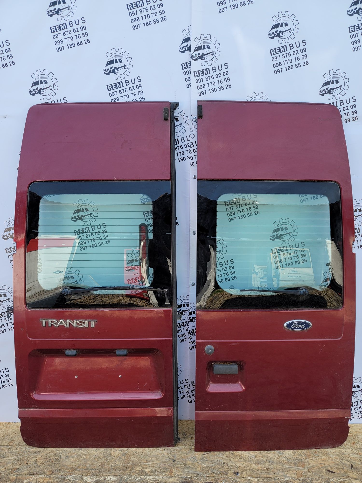 Задні двері Ford Transit замок ручка скло