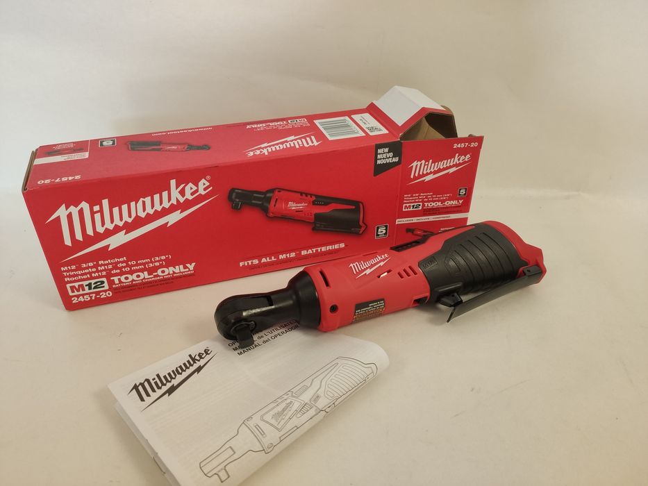 Оригінальний кутовий гайковерт трищітка Milwaukee M12 2457-20 3/8"