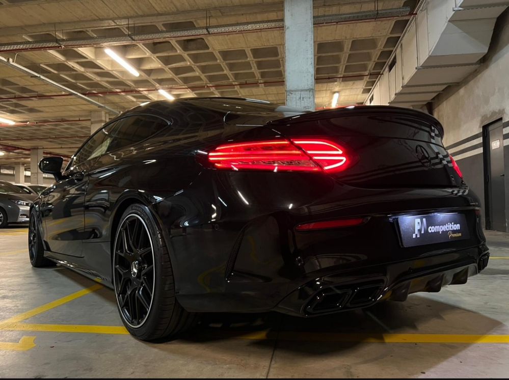 Mercedes C220 coupe c63