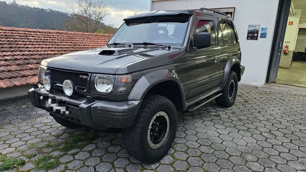 Mitsubishi Pajero mk2 gls