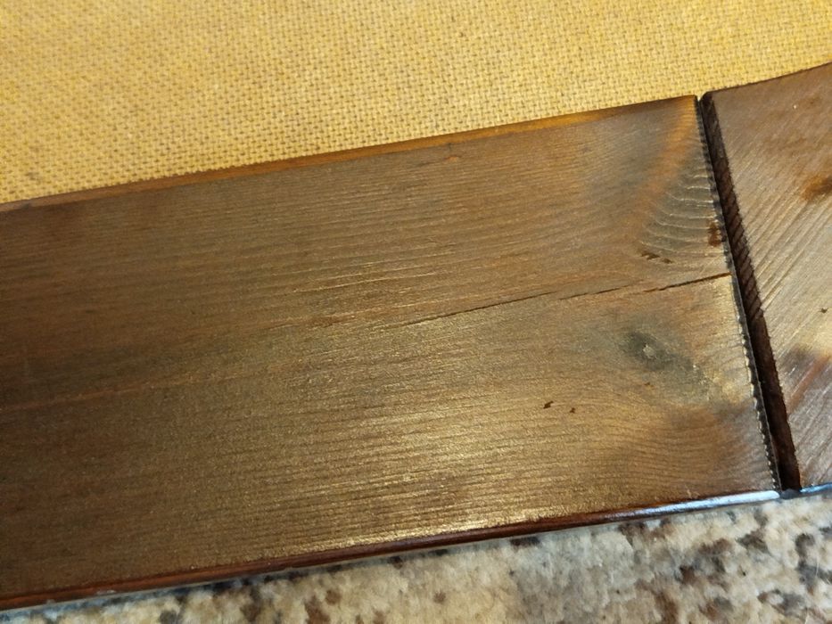 Drewniana rama od lustra