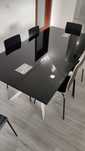 Mesa em Vidro Preto