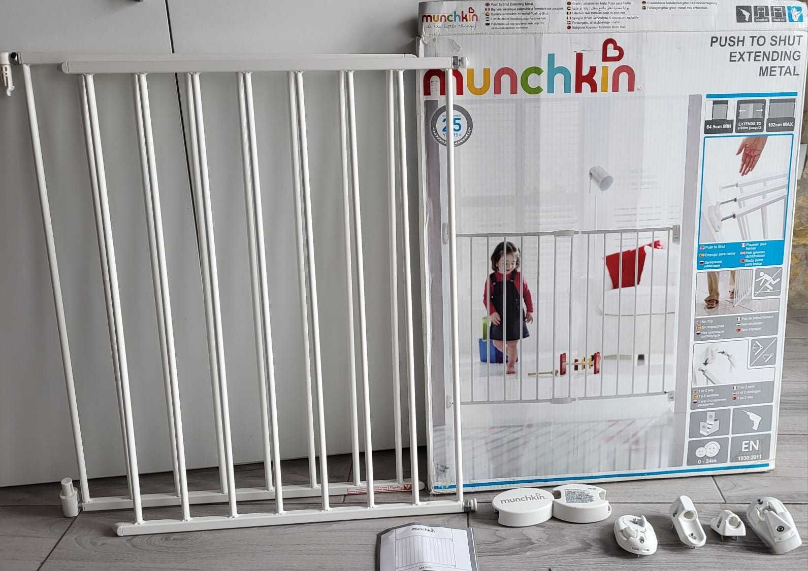 Porta barreira infantil extensível MunchKin 63,5 até 102