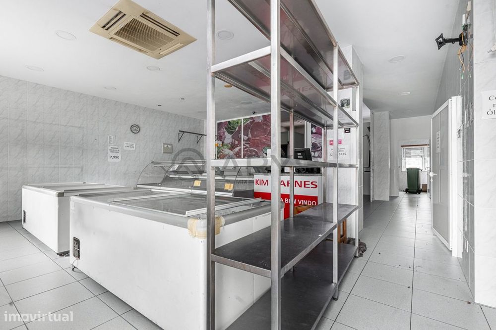 Loja para arrendamento em este são Pedro