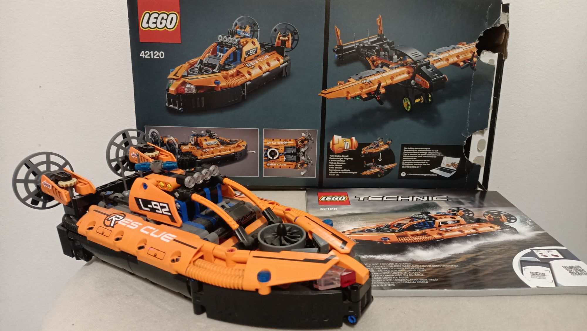 LEGO Technic 42120, Rescue Hovercraft, 2 w 1, łódź motorowa, ratunkowa