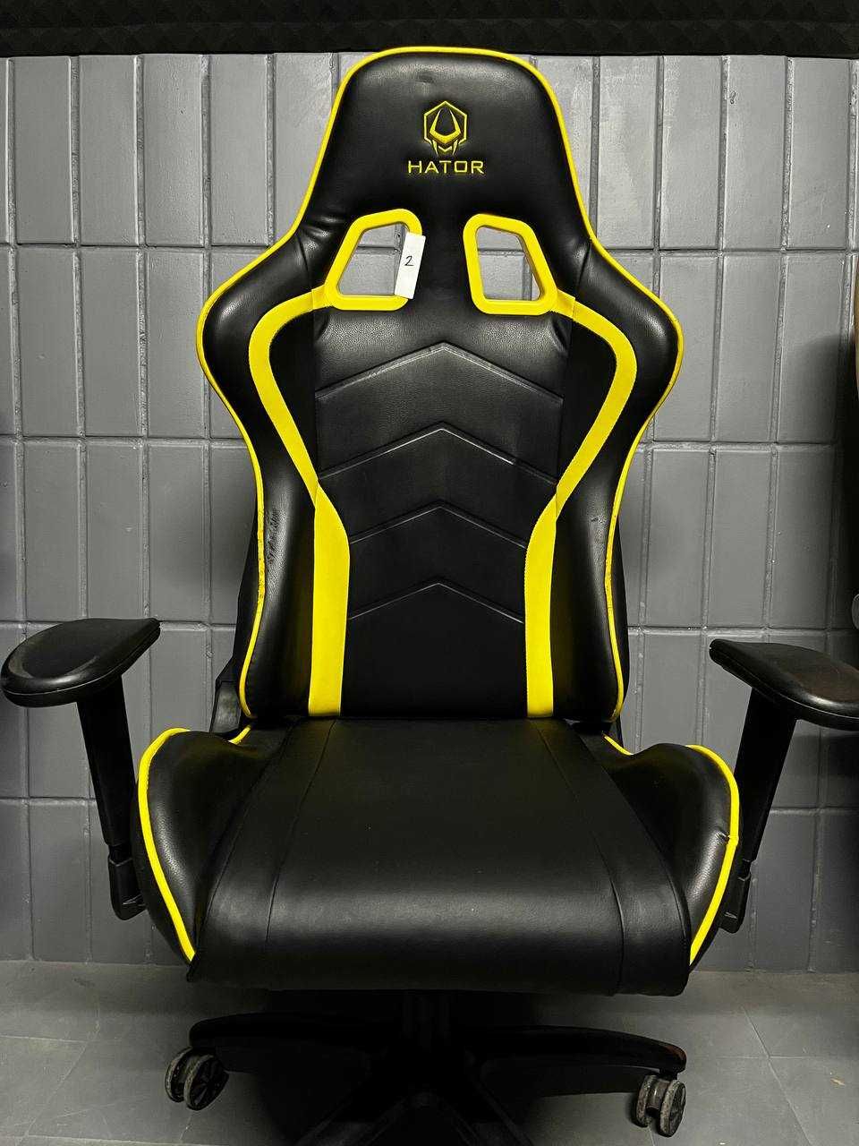 Продам геймерське крісло Hator, чорно-жовтий