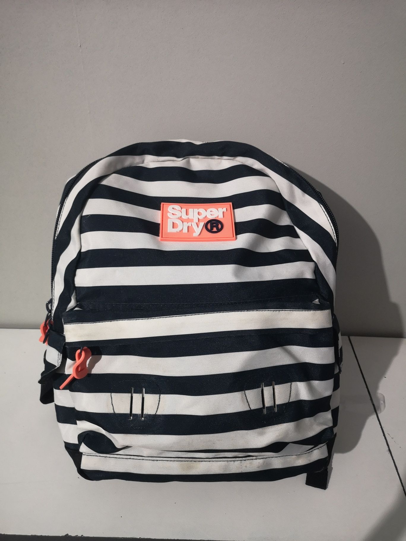 Plecak marki Superdry