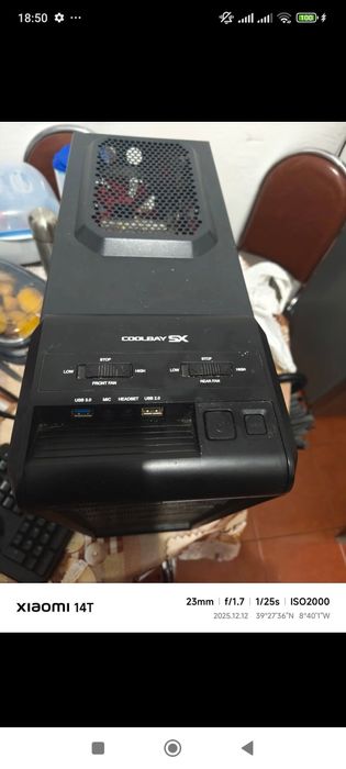 Computador e teclado