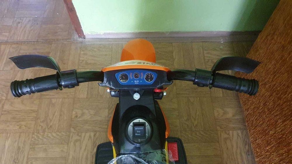 Motorek elektryczny na akumulator dla dziecka 35W