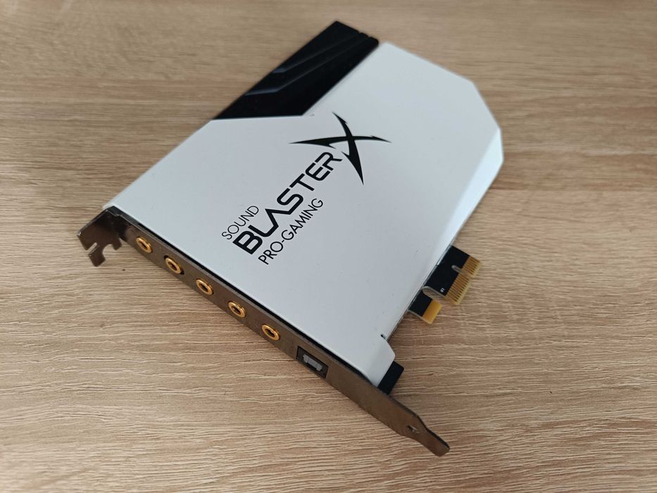 Звуковая карта Creative Sound BlasterX AE-5 Plus