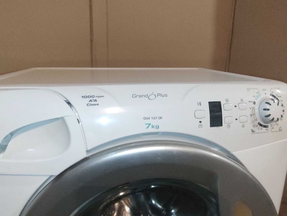 Продам пральну машину б/у  с гарантіей.