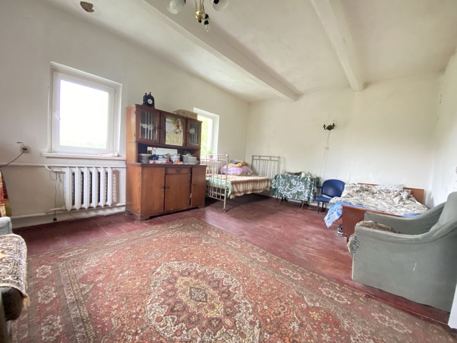 Продаж будинку с  Матюші
с. Матюші

Площа 60 м2
3 кімнати, кухня, місц