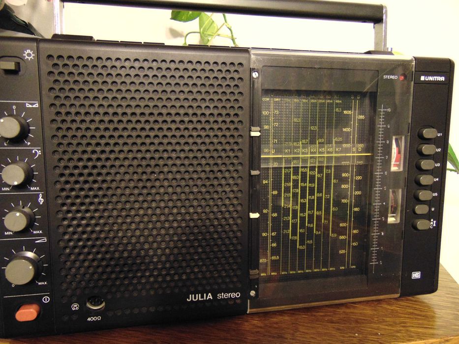 Unitra Julia - radio w stanie bardzo dobrym