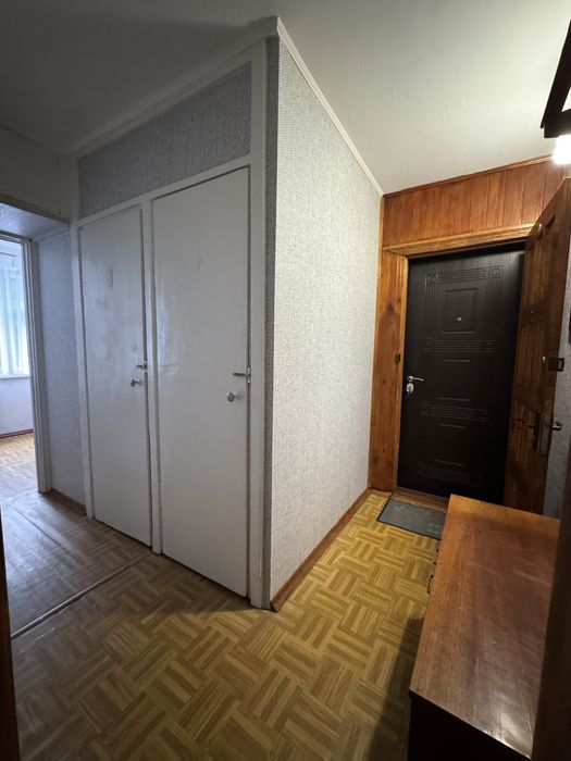 Продаж 2-х кімнатної квартири на  Польовій