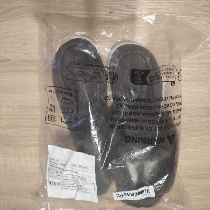 Нові жіночі однотонні пухнасті лофери, сірі.