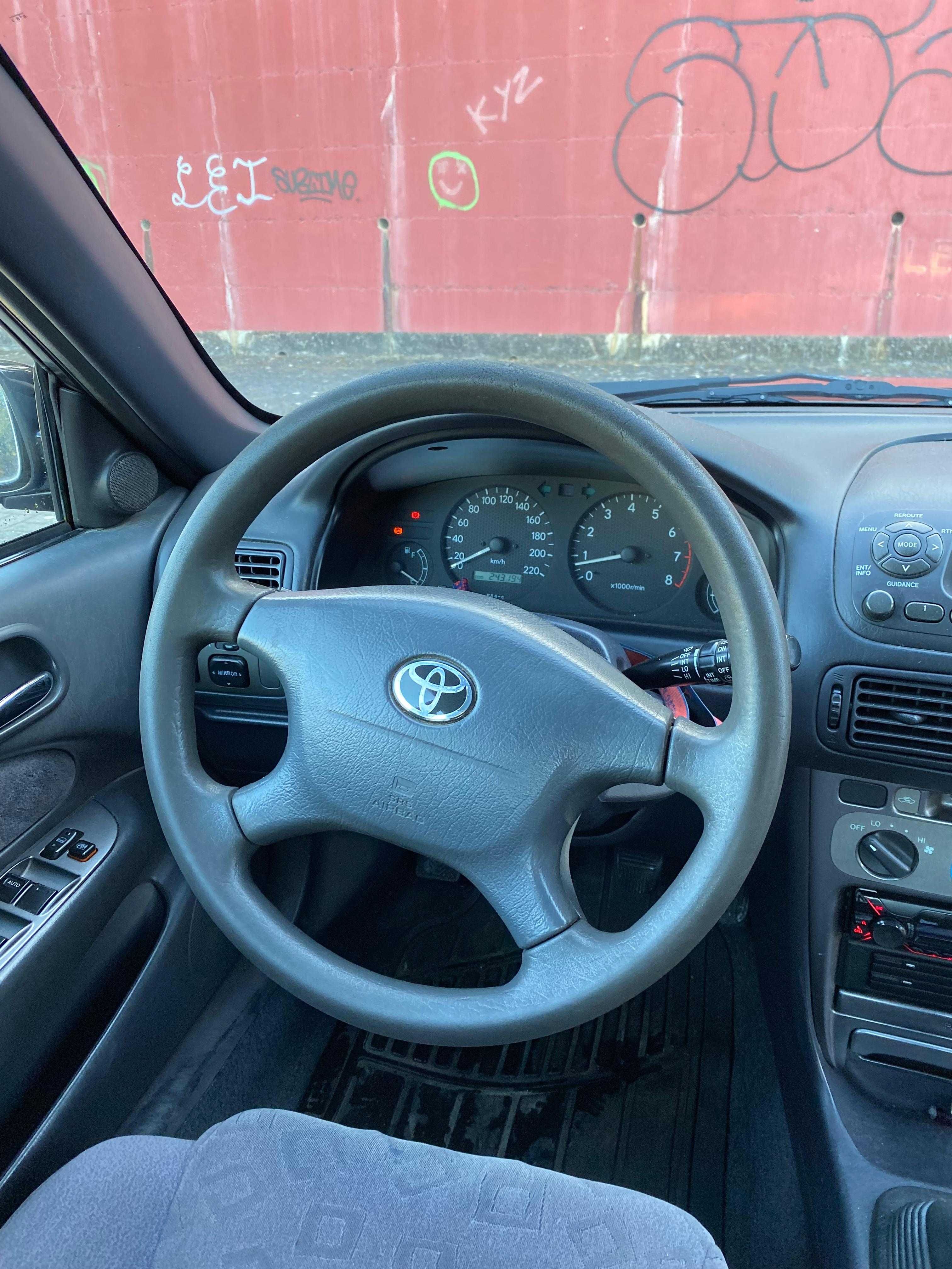 Toyota Corolla 1.4 vvti E11
