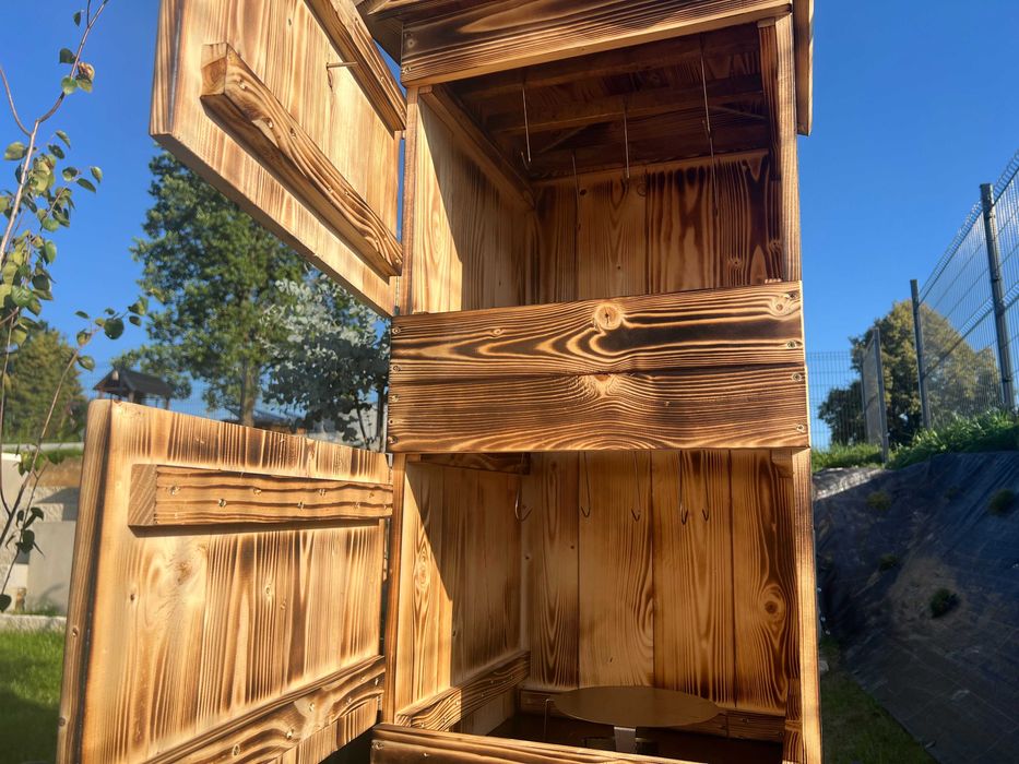 drewniana wędzarnia ogrodowa, piec wędzarniczy, wędzarnia