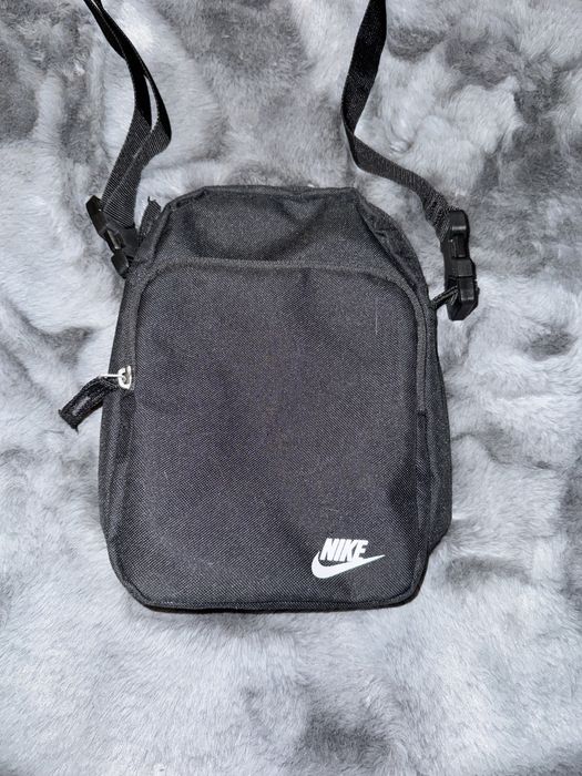 Сумка через плече Nike Herritage