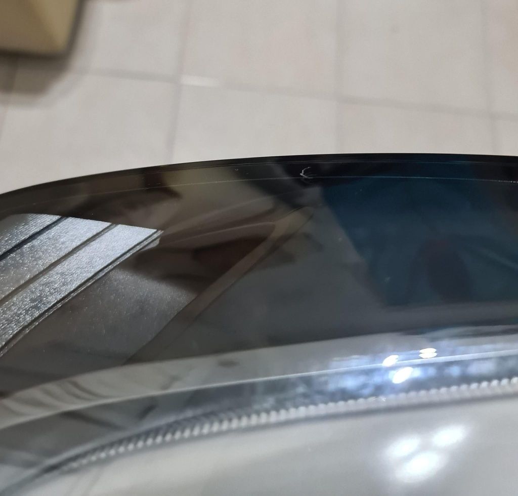 Otica Direita Tesla Model 3 e Y Nova
