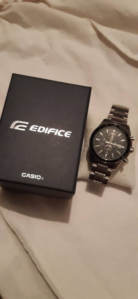 Наручные часы casio