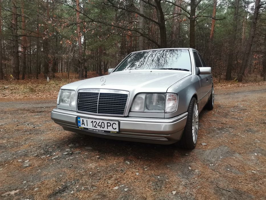 Mercedes-Benz W124