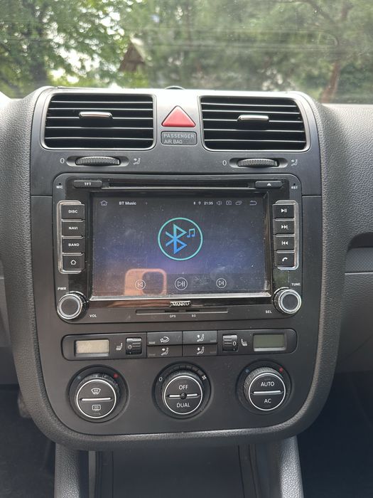 Продам  VW GOLF 5