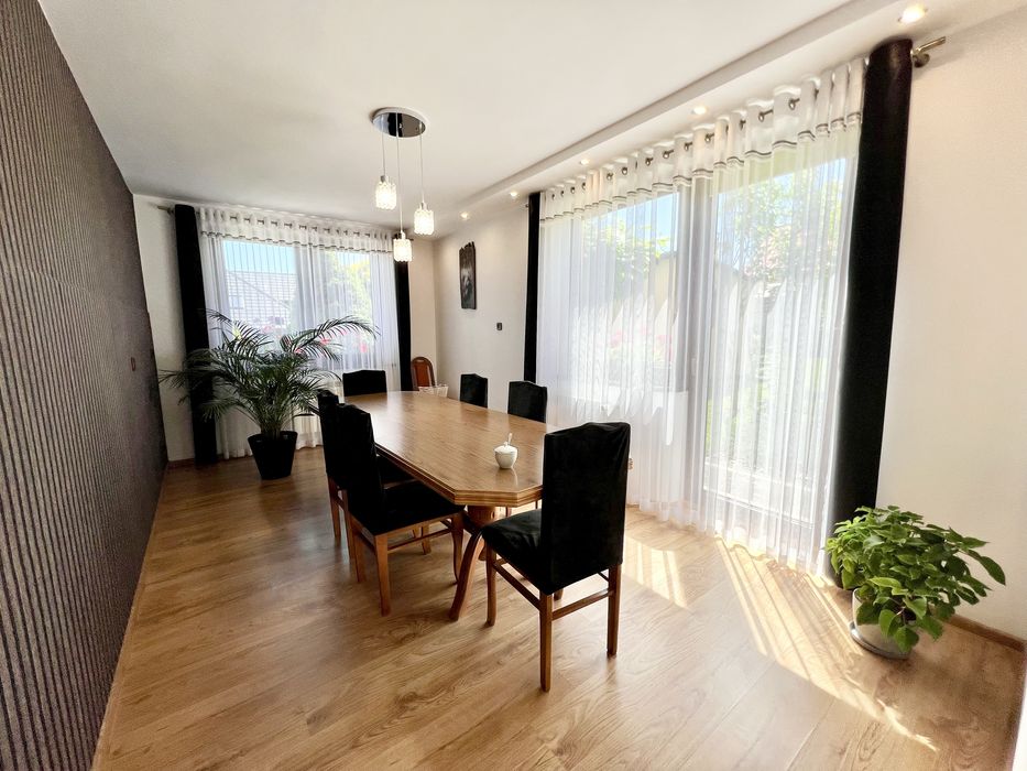 Dom jednorodzinny o pow. 200 m² – Biczyce Dolne, gm. Chełmiec