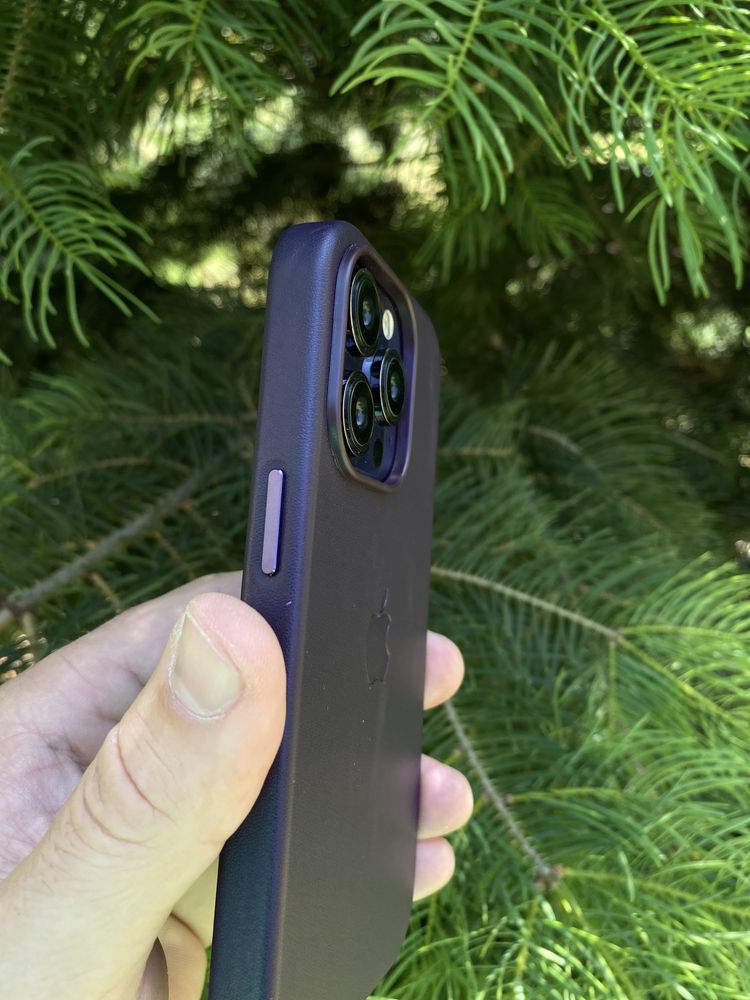 Skórzane etui z MagSafe do iPhone’a 14 Pro
