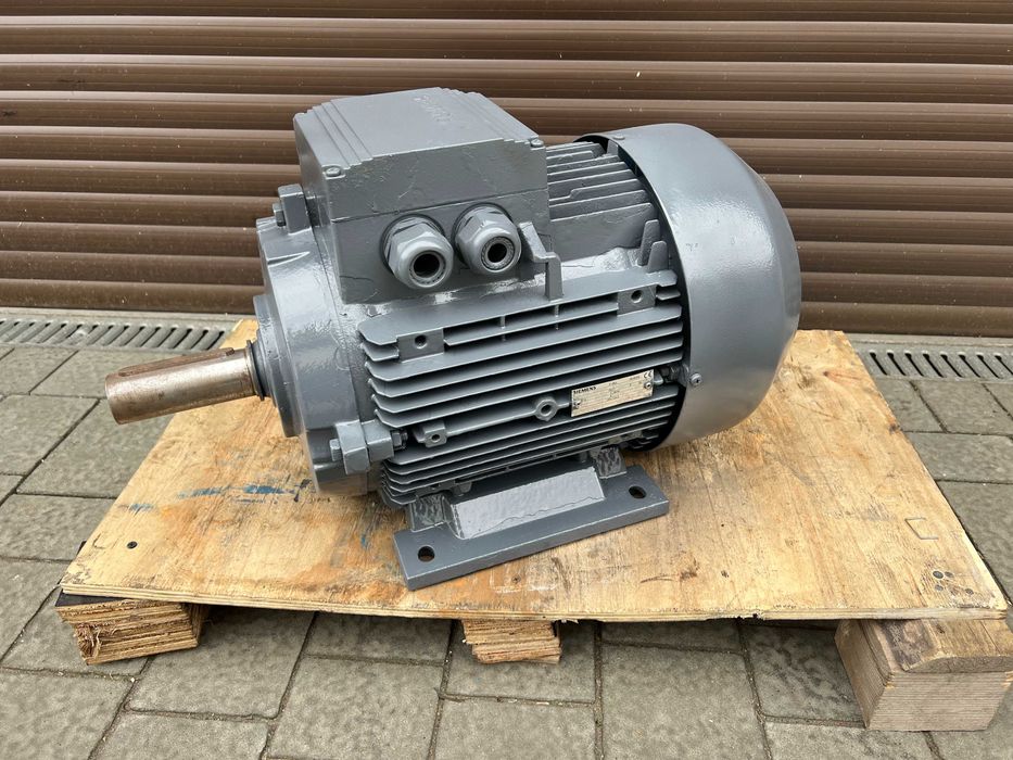 Silnik elektryczny Siemens 11 kW 1460 obr/min