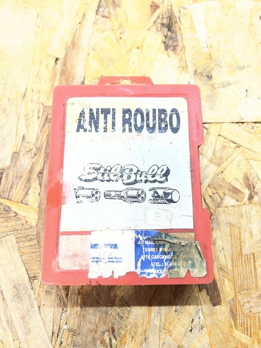 Pernos de Segurança Anti Roubo StilBull (Alfa, Fiat, Lancia, PSA)