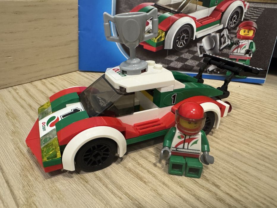 Lego City 60053 машинка