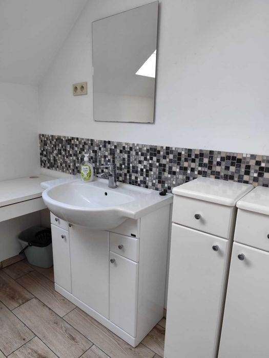 Kwatery pracownicze, 11 miejsc, 4 pokoje, internet, TV, 9 km od Błonia