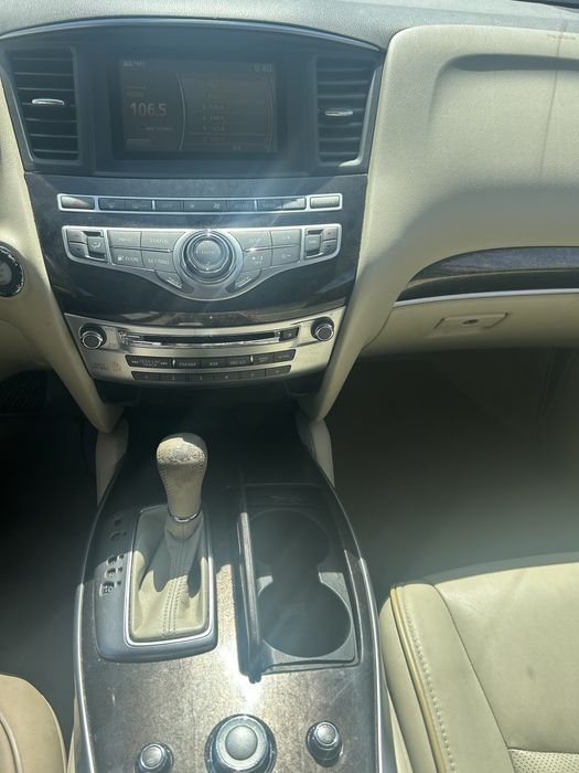Продам Infiniti JX35 2013