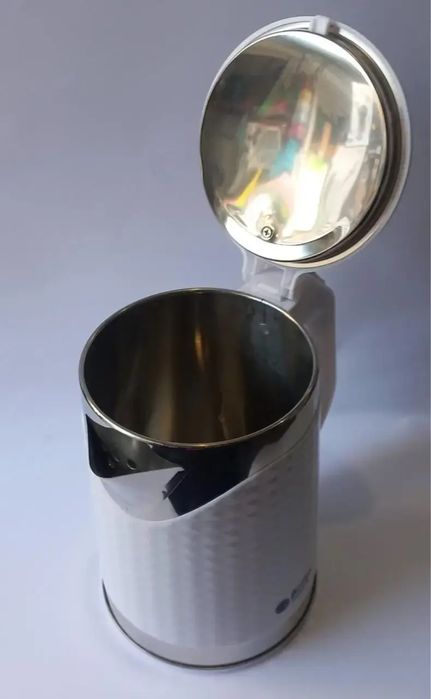 Чайник електричний ВITEK Вт-3118 white 2.2 л/2000Вт электрочайник