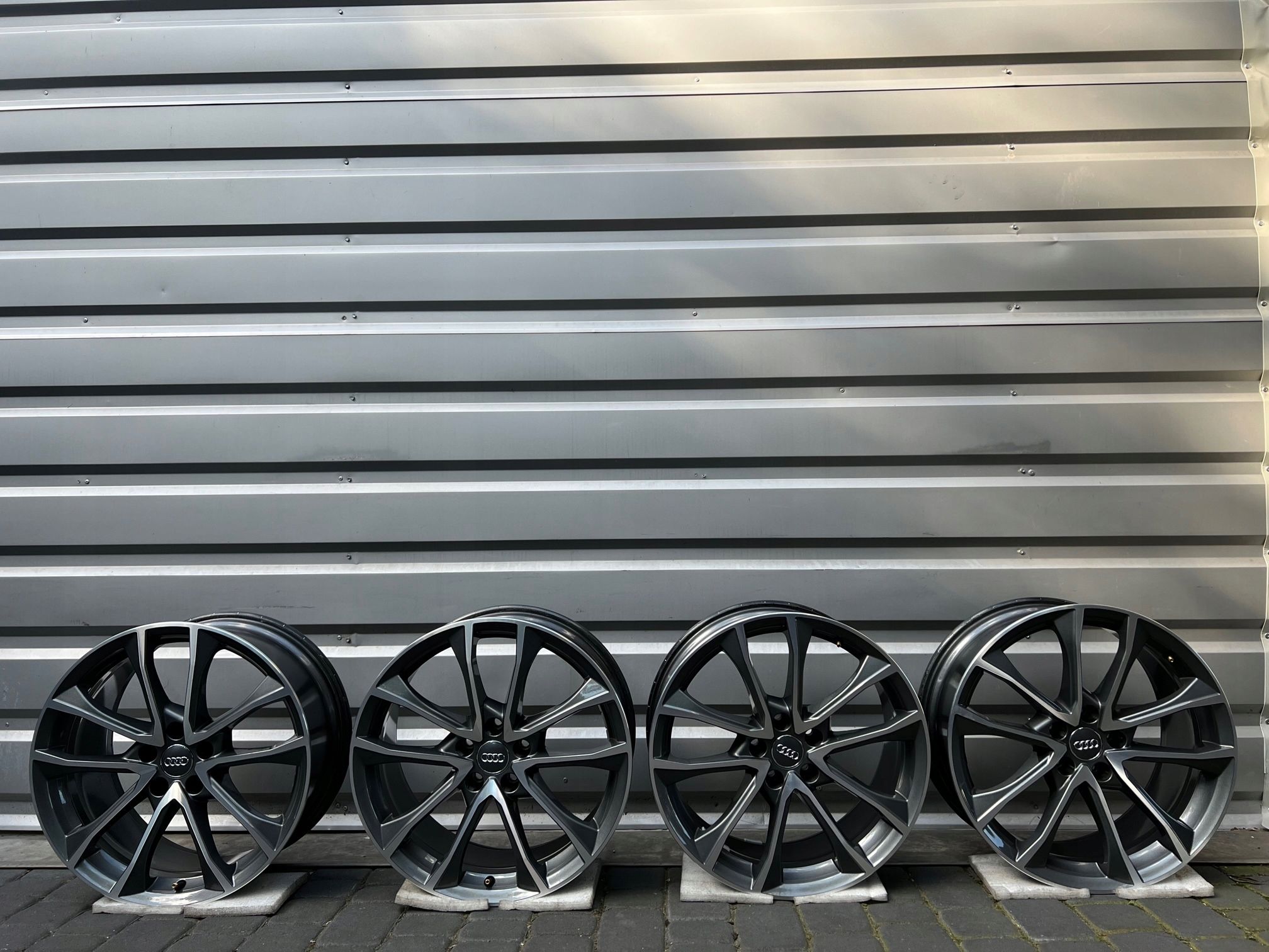 Oryginalne Felgi Audi 19 A3 A4 A5 A6 A8 Q3 Q5 Q7