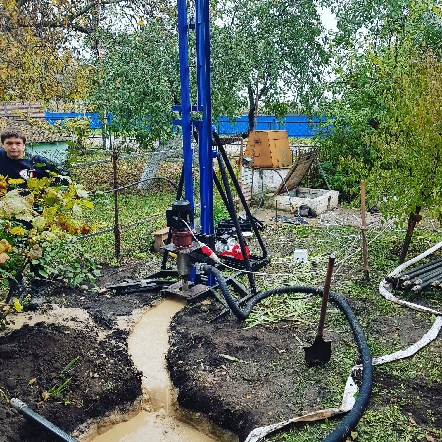 Буріння скважин,  монтаж насосного обладнання