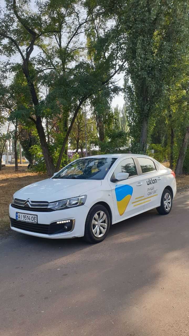 Оренда авто під таксі та особисті цілі 2017року