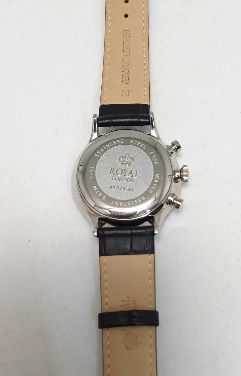 Relógio da marca Royal