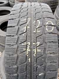 Opona używana 215/65R16C Triangle Snowlink 1szt.