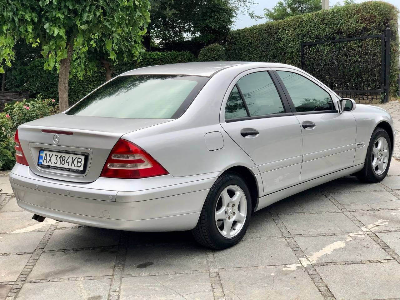 Mercedes c class 203 в идеальном состоянии