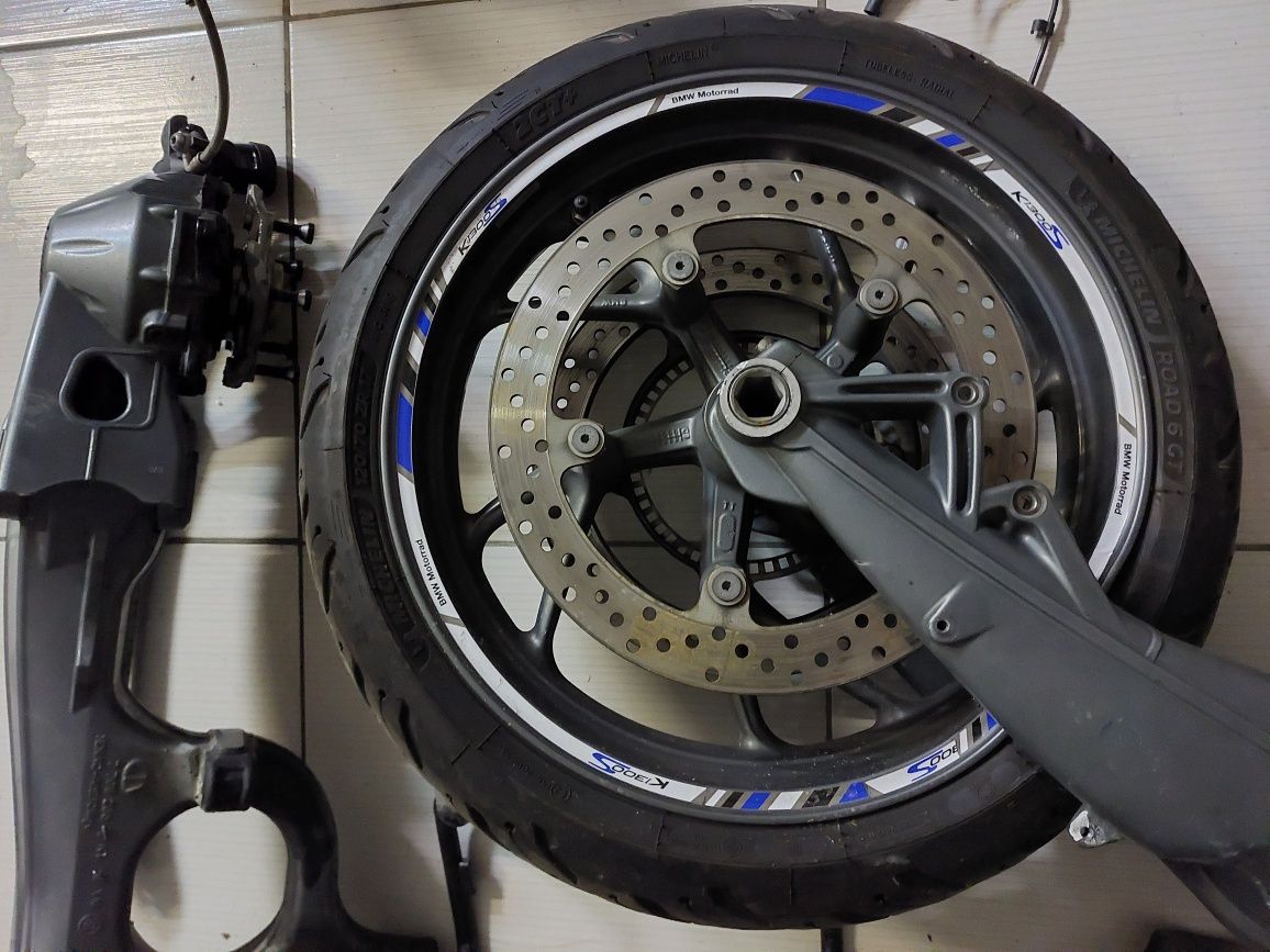 Silnik, chłodnica, owiewki, części bmw k1200 K1300