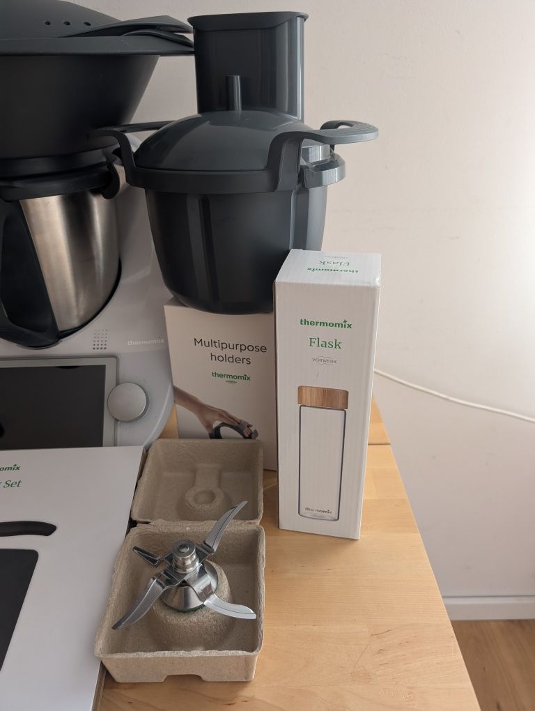 Thermomix TM6. Bogaty pakiet. Gratisy.