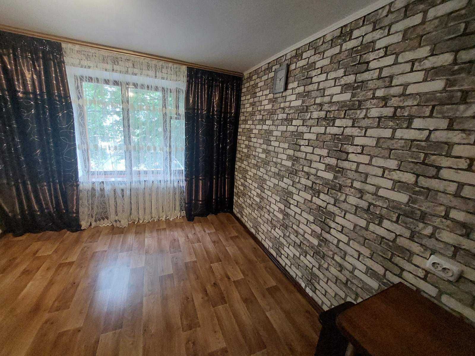 (5) Продаж кімнати по вул. Білоконя Дмитра  6470