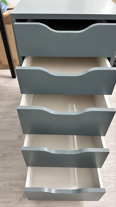 Komoda Ikea w dobrym stanie